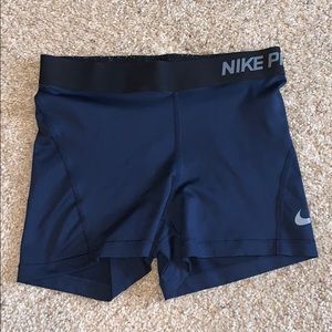 Navy Nike Pro’s